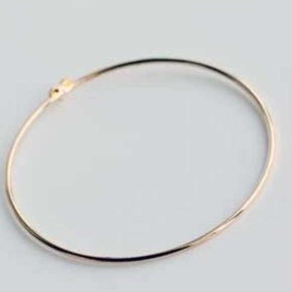 5/$24 Small Heart Bangle Bracelet - Picture 2 of 8